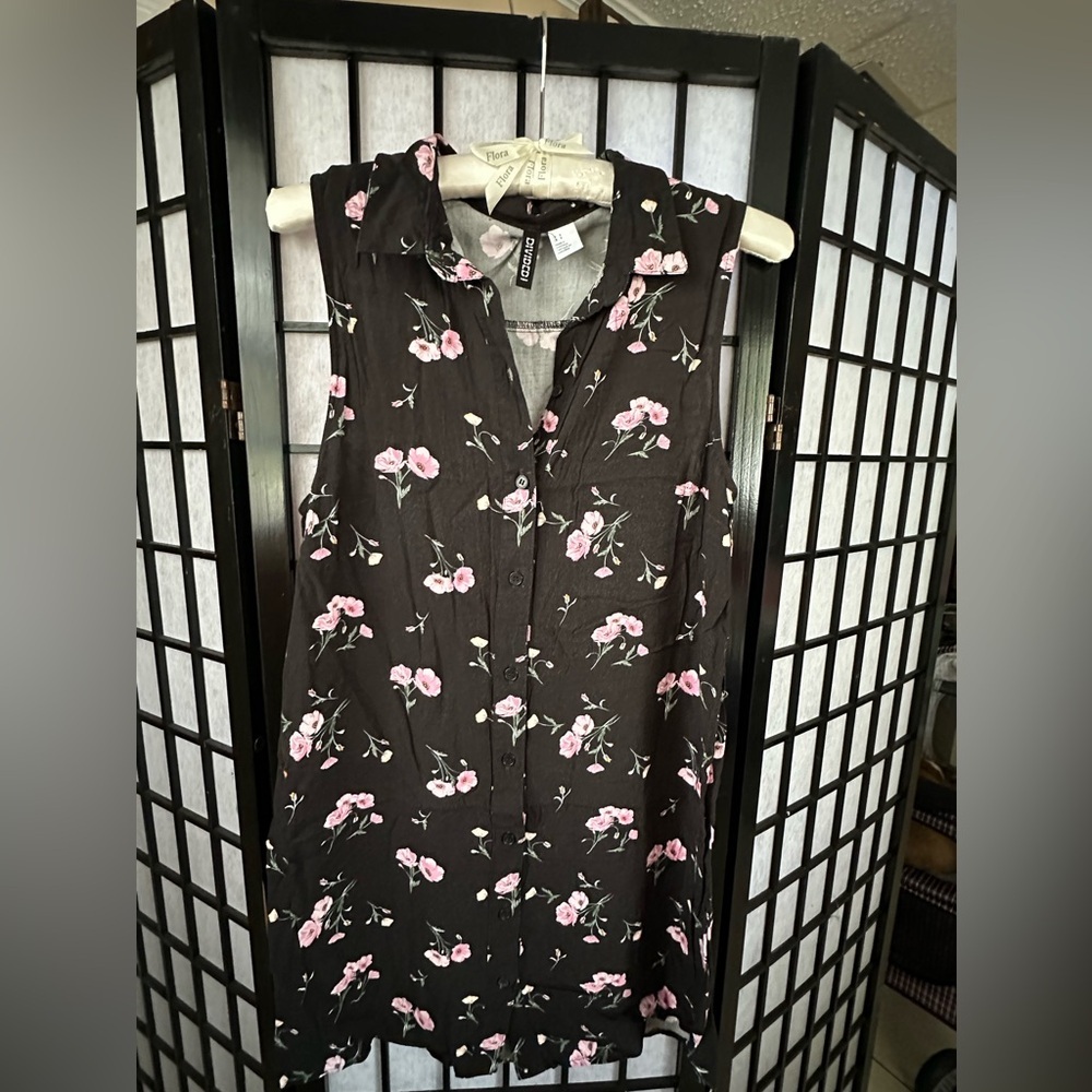 Divided shirt dress